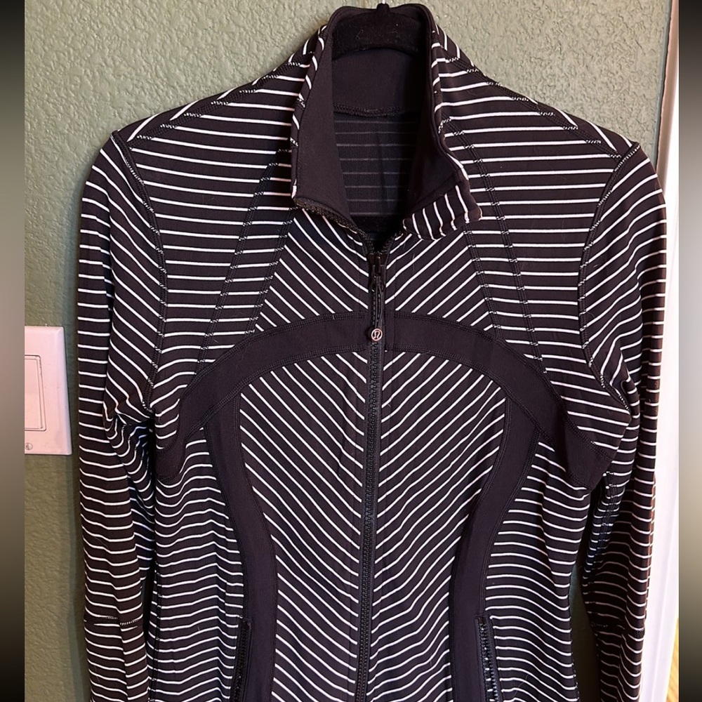 Lululemon Define Jacket Size 8